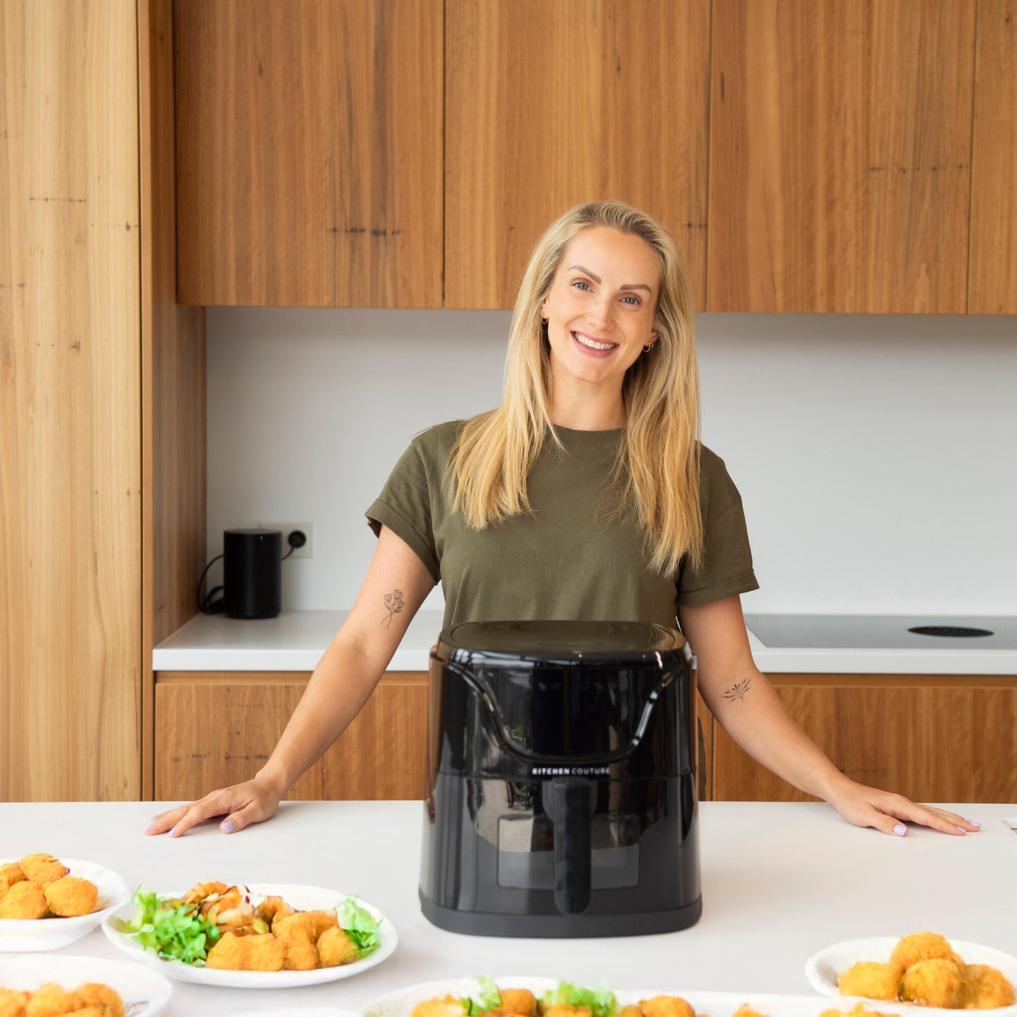 Kitchen Couture 6 Litre Air Fryer Clear View 7 Preset Functions Compact Black