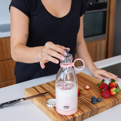 Portable Blender with USB Rechargeable Design - Fusion